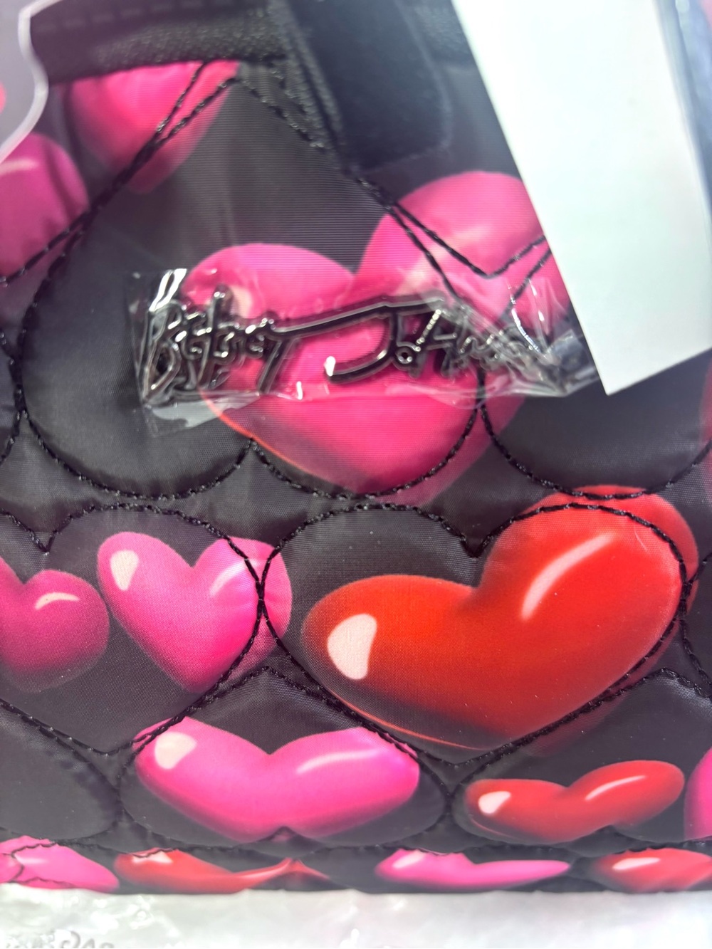 Betsey Johnson Loaf Cosmetic Case. Black/Multi. - Picture 9 of 17